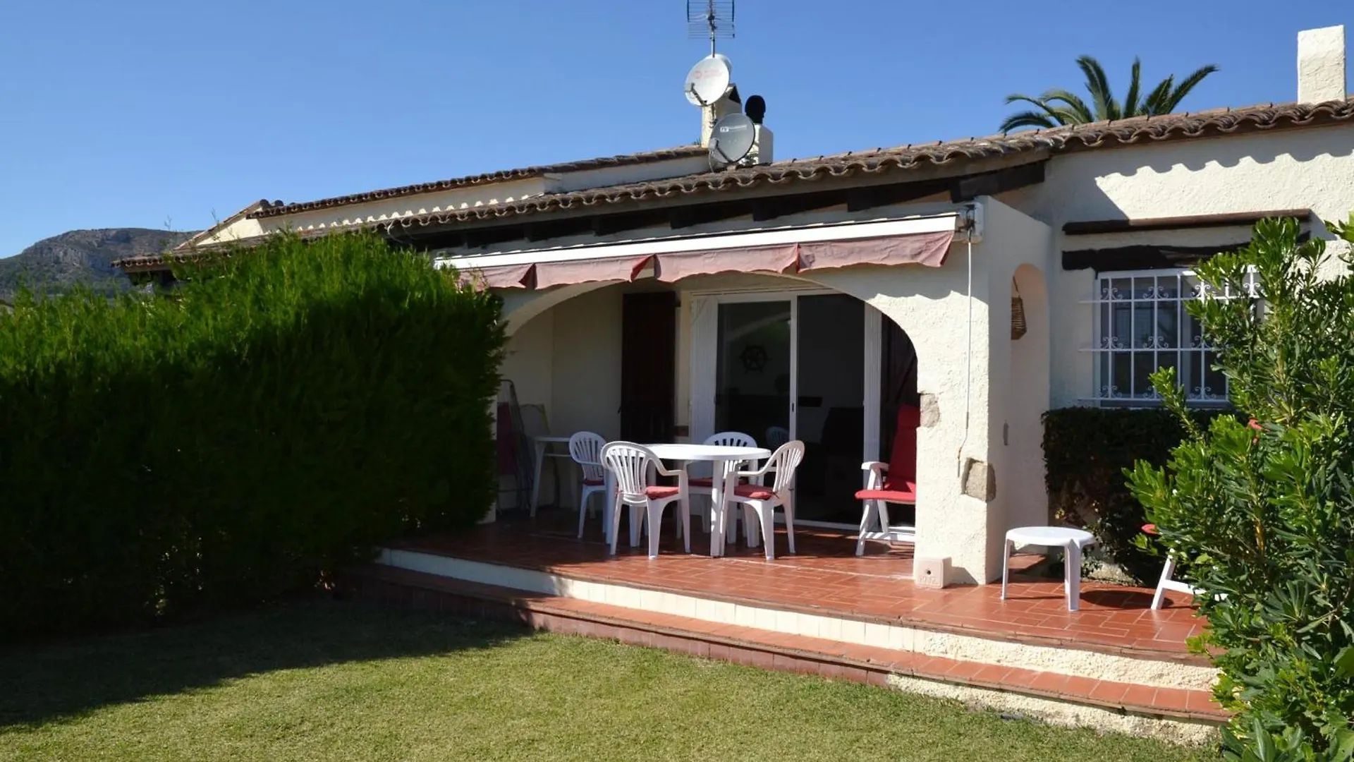 Willa Casa Con Jardin, Piscina Y Terraza A 3 Km De La Playa De L'Estartit - Es-323-1 Dom wakacyjny